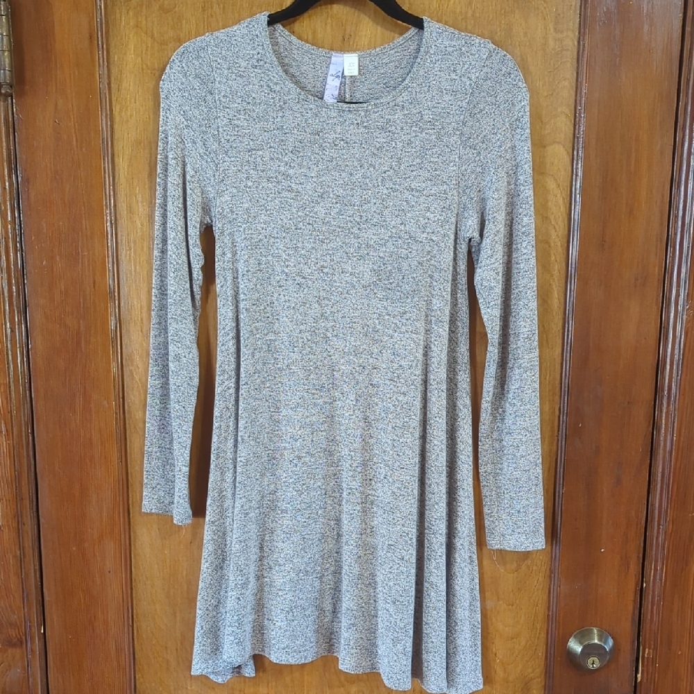Alya Gray Long Sleeve Dress